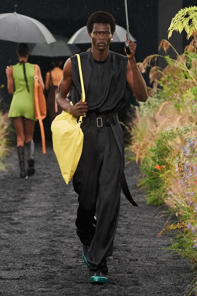 Look 47